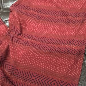 Lularoe dark red Os